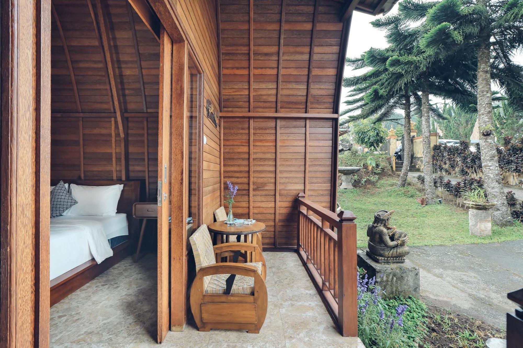 Tunjung Sari Villa Bedugul Bedugul  Exterior photo